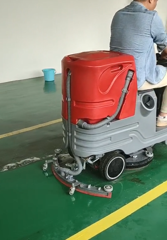 洗地機(jī)不出水怎么回事？